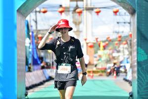 BIB: 5008
                            <button type="button" onclick="openModal(21796138)" class="btn btn-primary btn-sm float-right btn-popup" data-toggle="modal" data-target=".modal-high-quality">
                        <i class="fas fa-shopping-cart"></i> Add to Cart
                    </button>
                                            <button type="button" onclick="isThisMe(21796138, true)" class="btn btn-success btn-sm float-right btn-popup btn-isme hidden" data-toggle="tooltip" data-placement="bottom" title="นี่คือรูปของคุณใช่ไหม คลิกที่นี่เพื่อเอาเข้าอัลบั้ม">
                        <i class="fas fa-plus"></i> Add to album
                    </button>
                    <button type="button" onclick="isThisMe(21796138, false)" class="btn btn-warning btn-sm float-right btn-popup btn-isnotme hidden">
                        <i class="fas fa-ban"></i> Remove from album
                    </button>